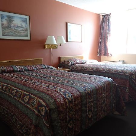 Canadian Motor Hotel Sault Ste. Marie Szoba fotó